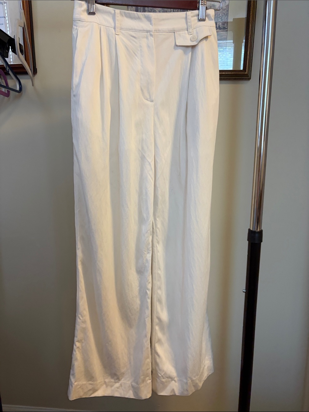 Mixxo Classic Cream Wide-Leg Women's Pants